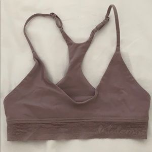Lululemon sports bra